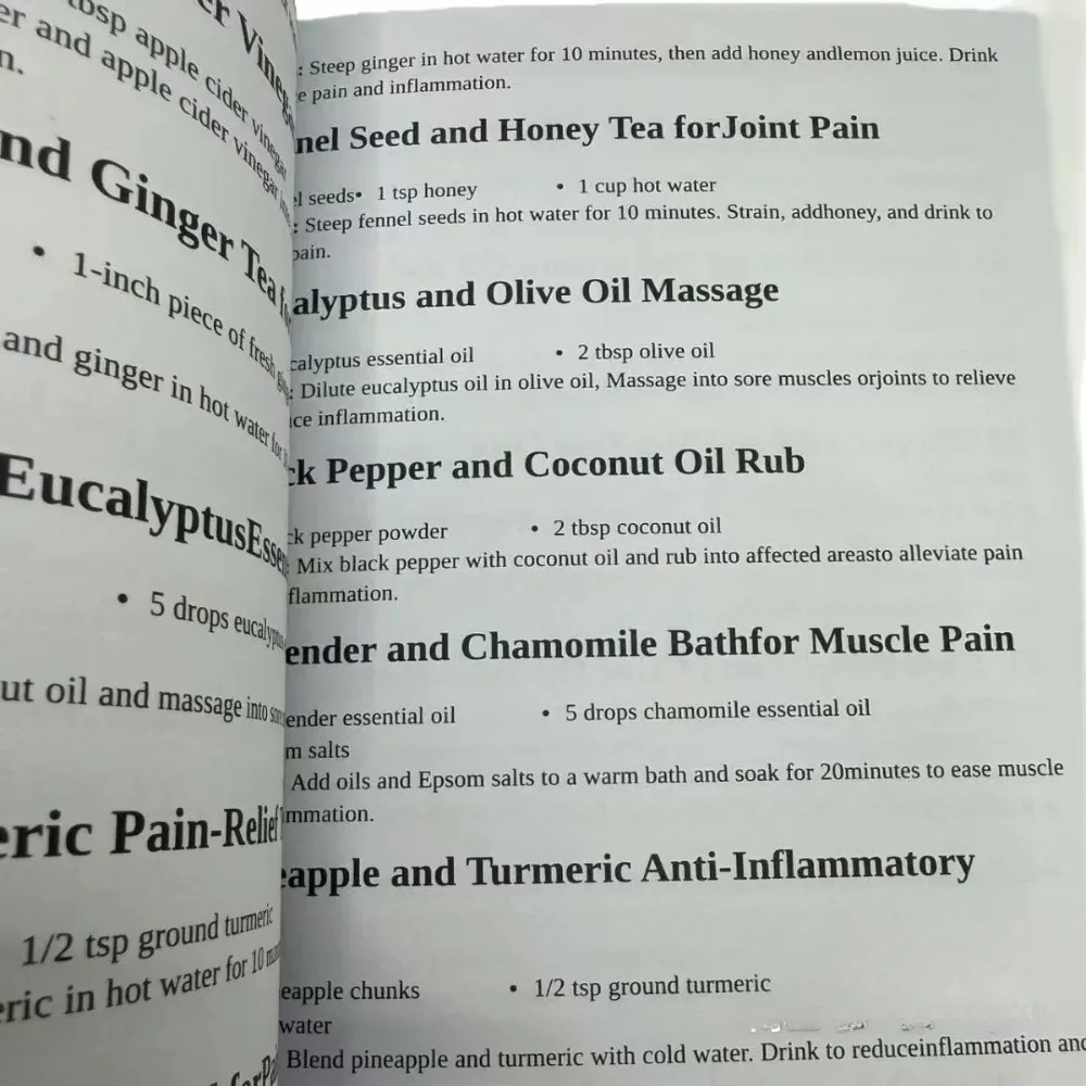 Buku Panduan Kesehatan Apotek  - Herbal Holistic Wellness ulasan dan harga